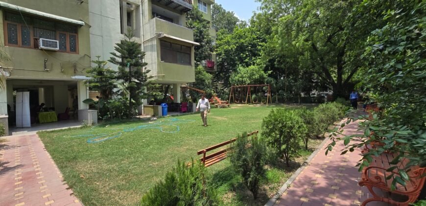 2 BHK Flat for Sale in Saransh Apartment, IP Extension Patparganj