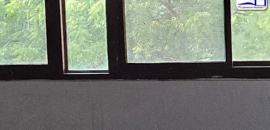 3 BHK Duplex Flat for Sale in Trilok Apartment, IP Extension, Patparganj, Delhi