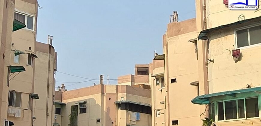 3 BHK Duplex Flat for Sale in Trilok Apartment, IP Extension, Patparganj, Delhi